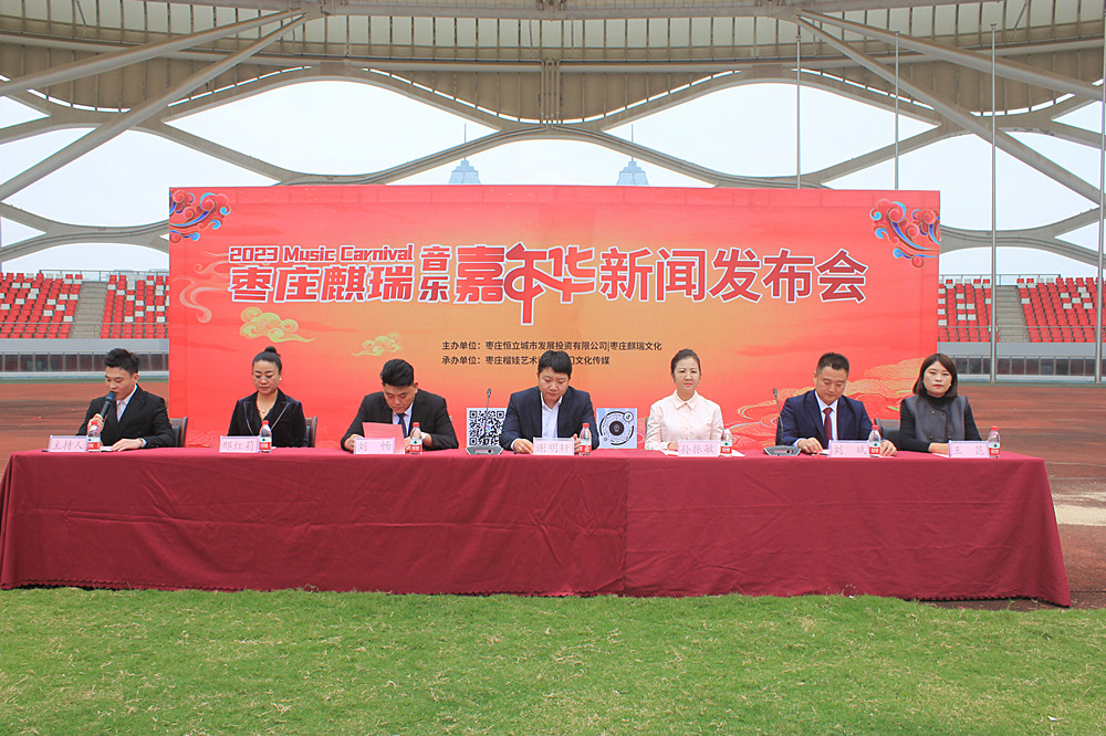 ���l(f��)�������_��11��4�� ���f��ӭ���������������Aʢ���ݳ���